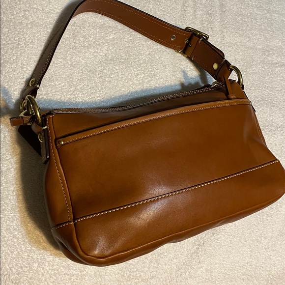 Coach Legacy Turnlock Shoulder Bag - Picture 4 of 16